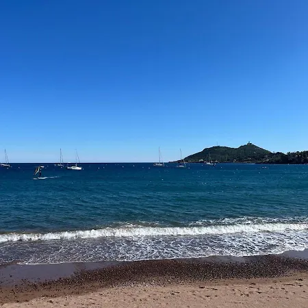 Lägenhet Beach, Sun, Air Conditioning And Parking In Agay!