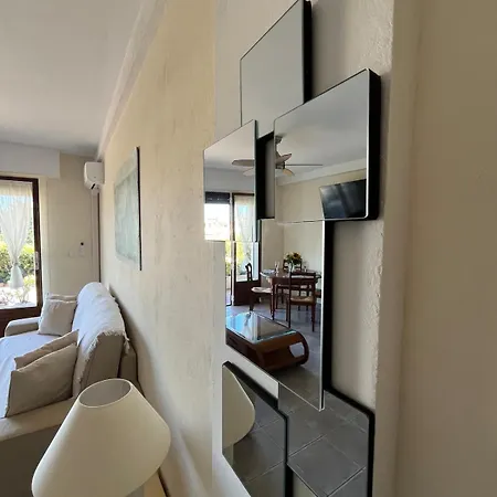 Beach, Sun, Air Conditioning And Parking In Agay! 公寓 *