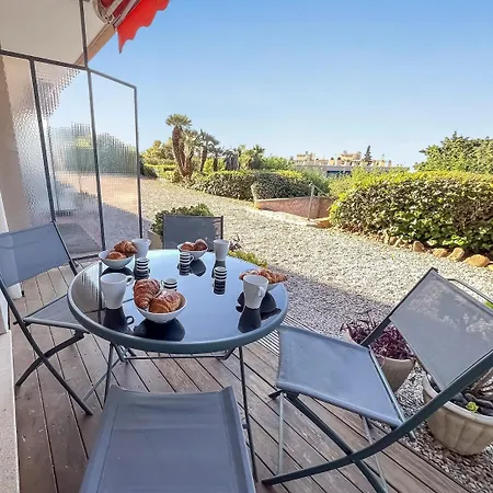 Beach, Sun, Air Conditioning And Parking In Agay! *